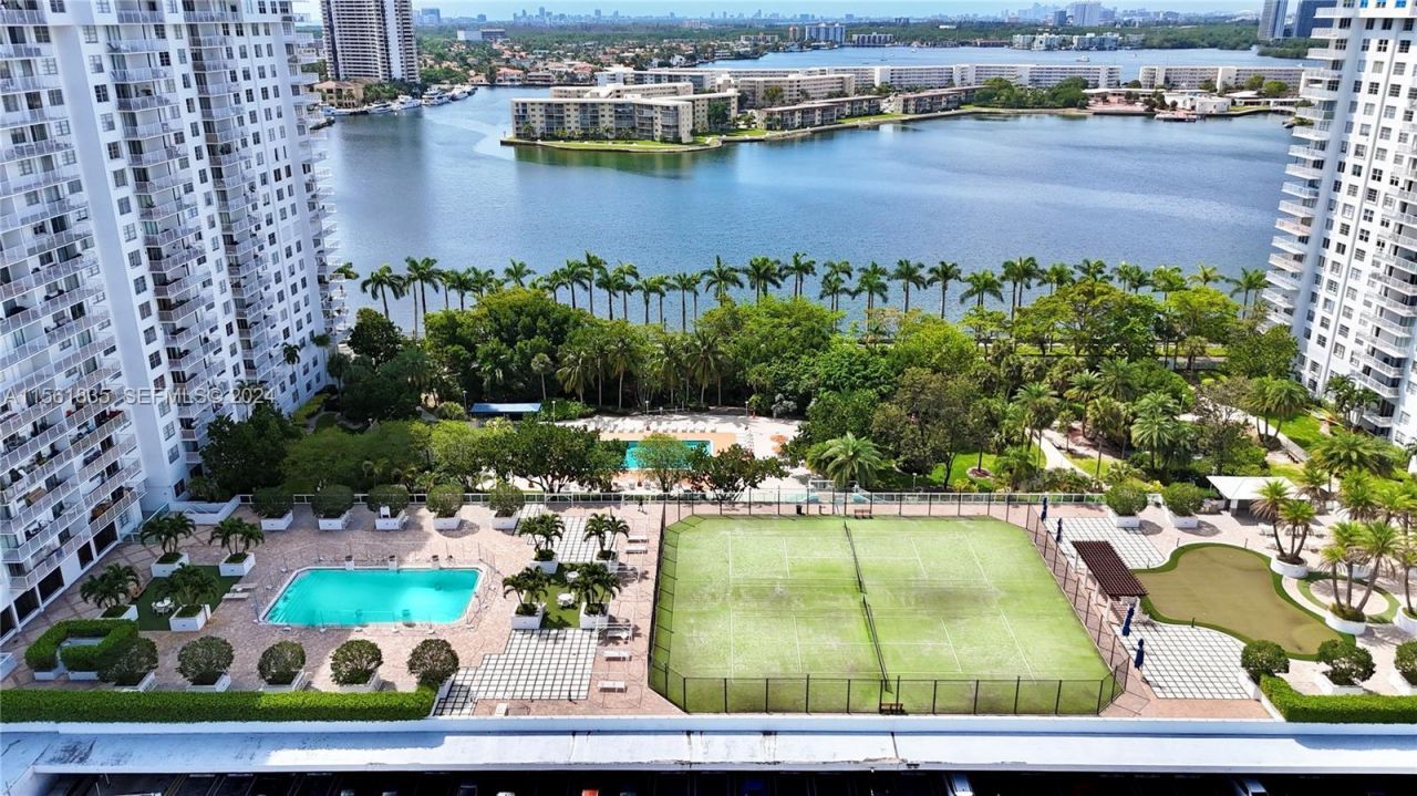 2851 NE 183rd Street, Unit 2117, Aventura, FL 33160 Photo