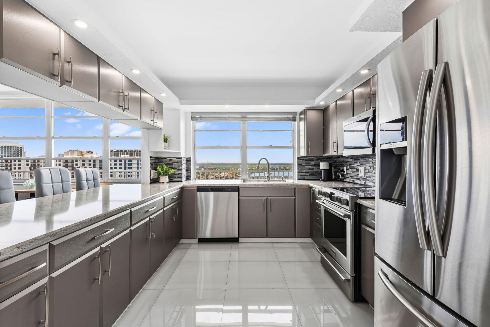 2851 NE 183rd Street, Unit 2117, Aventura, FL 33160 Photo