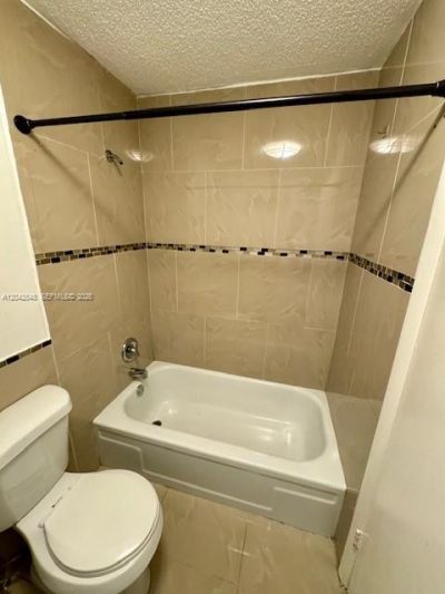 2029 NW 46th Ave , Unit E202, Lauderhill, FL 33313 Photo