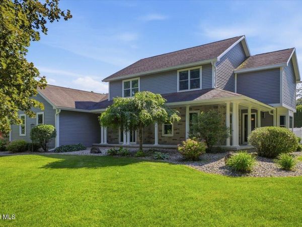 20 Orchard Drive, Queensbury, NY 12804