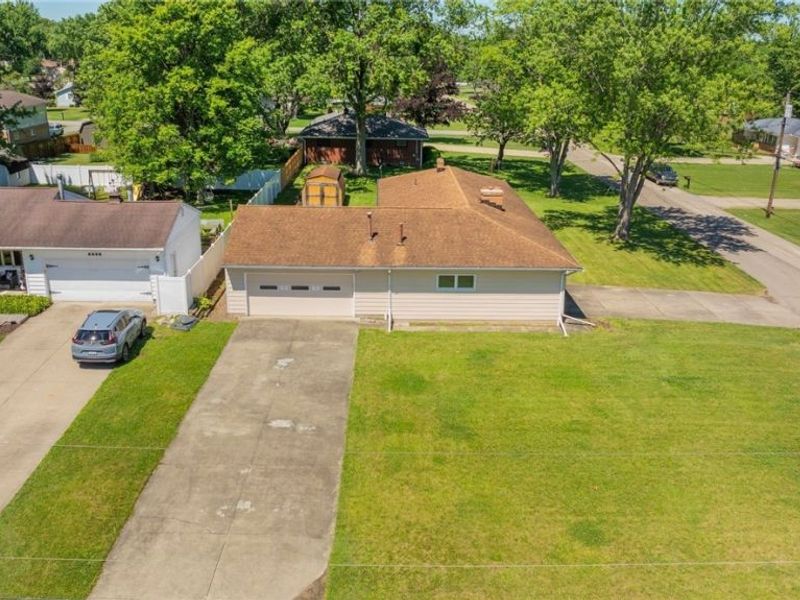 253 Earl Drive NW, Warren, OH 44483 Photo 4