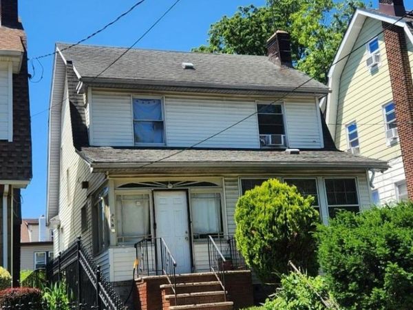 186 Hansbury Ave, Newark, NJ 07112