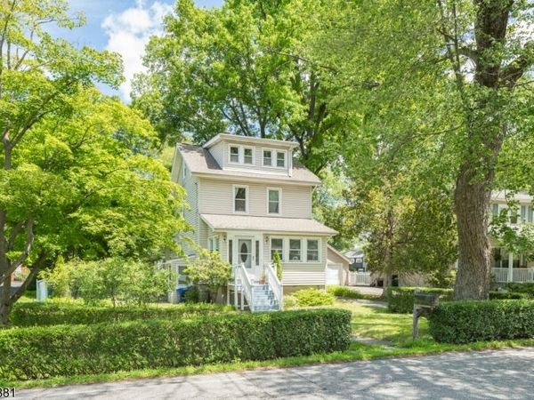 37 Fox Hill Rd, Denville, NJ 07834