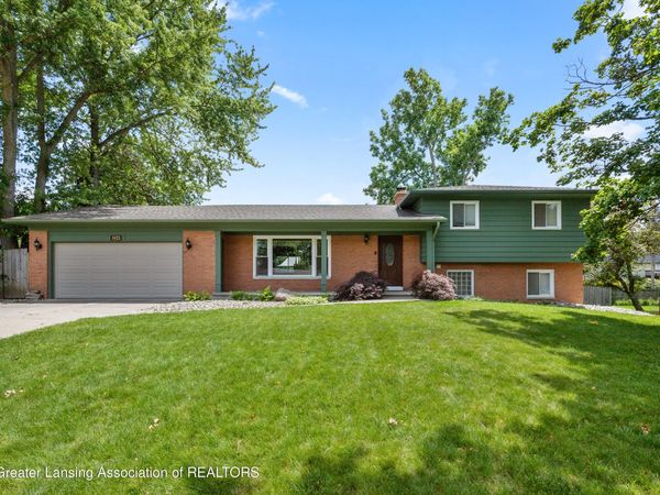 4823 River Ridge Drive, Lansing, MI 48917