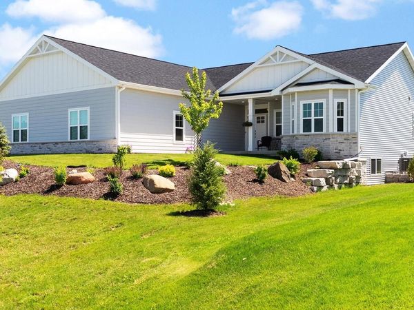 6691 Honeycomb Lane, Deforest, WI 53532