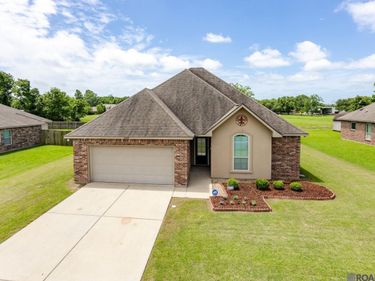 4602 Sugar Hollow Ln, Addis, LA 70710