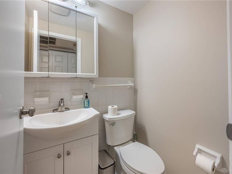 7072 Cliffstone Drive, Huber Heights, OH 45424 Photo 17