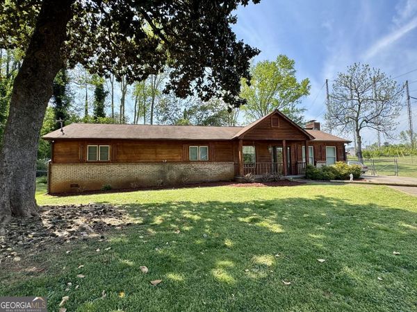8865 North View Drive, Lithia Springs, GA 30122