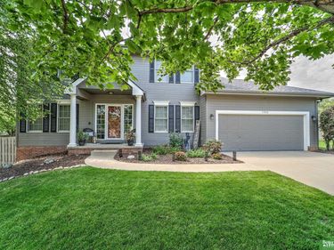 17831 Washington Circle, Omaha, NE 68135