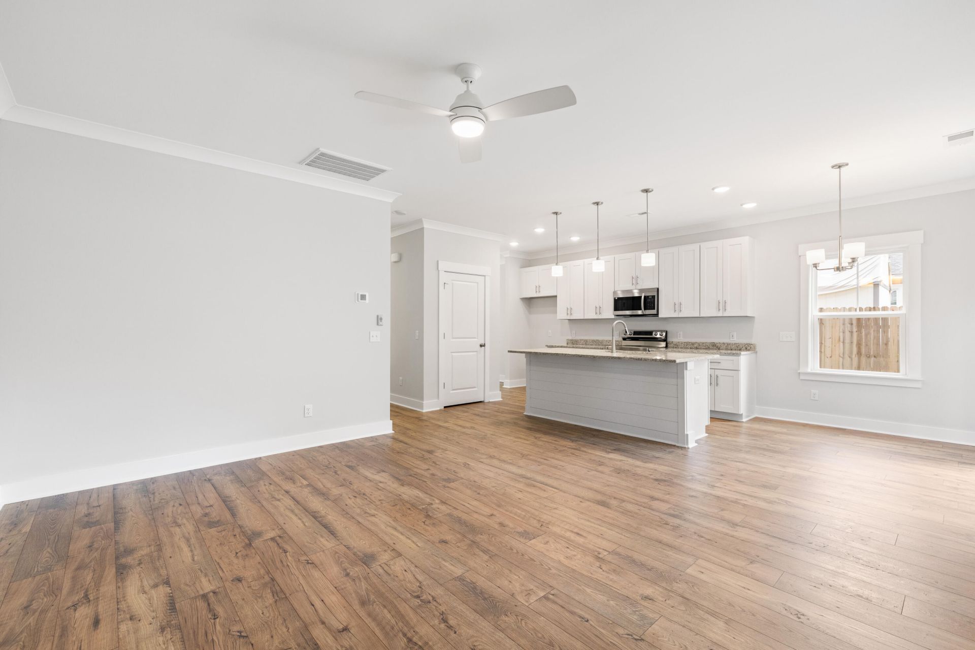 1780 Melody Lane Photo 14
