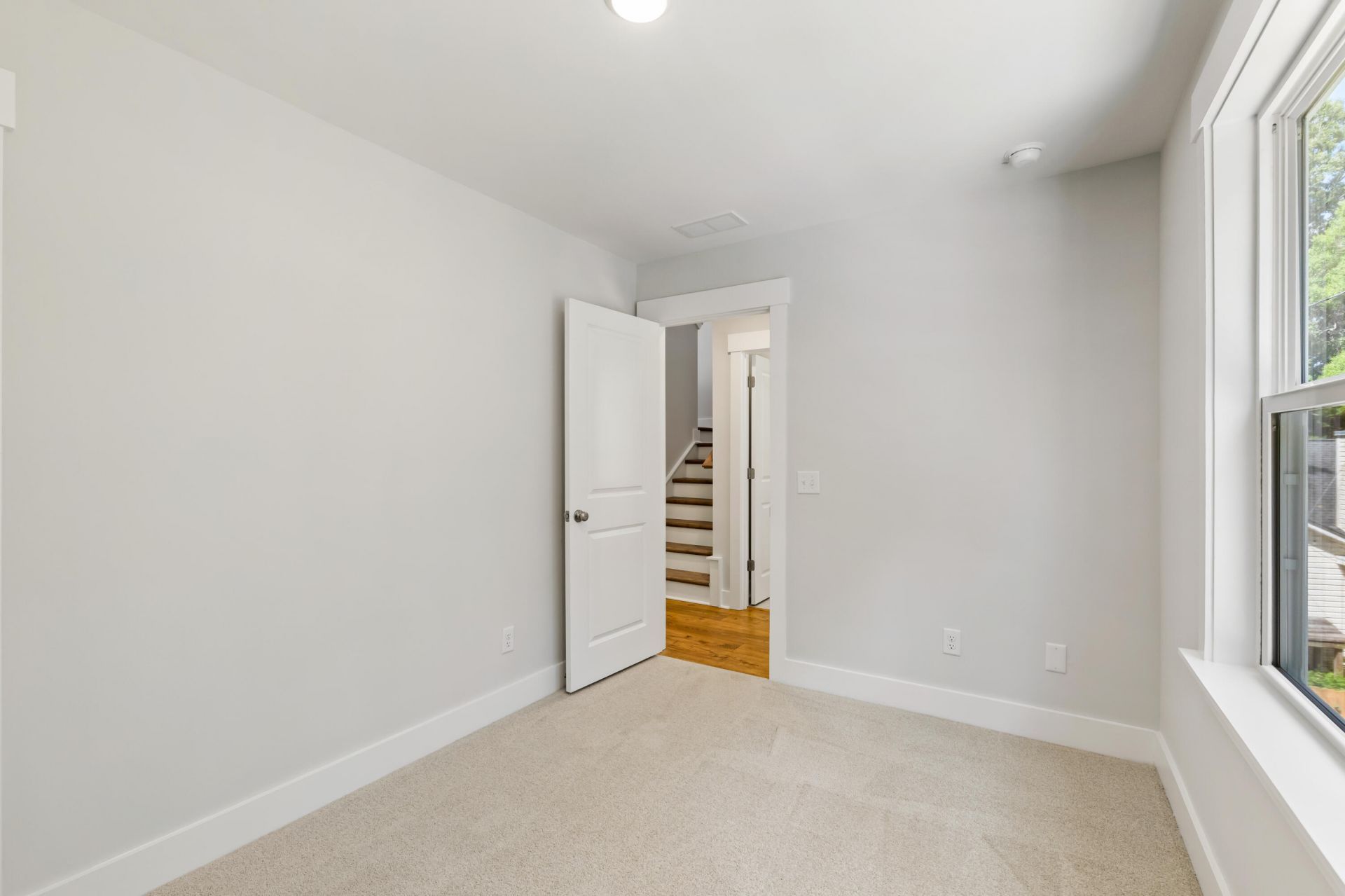 1780 Melody Lane Photo 25