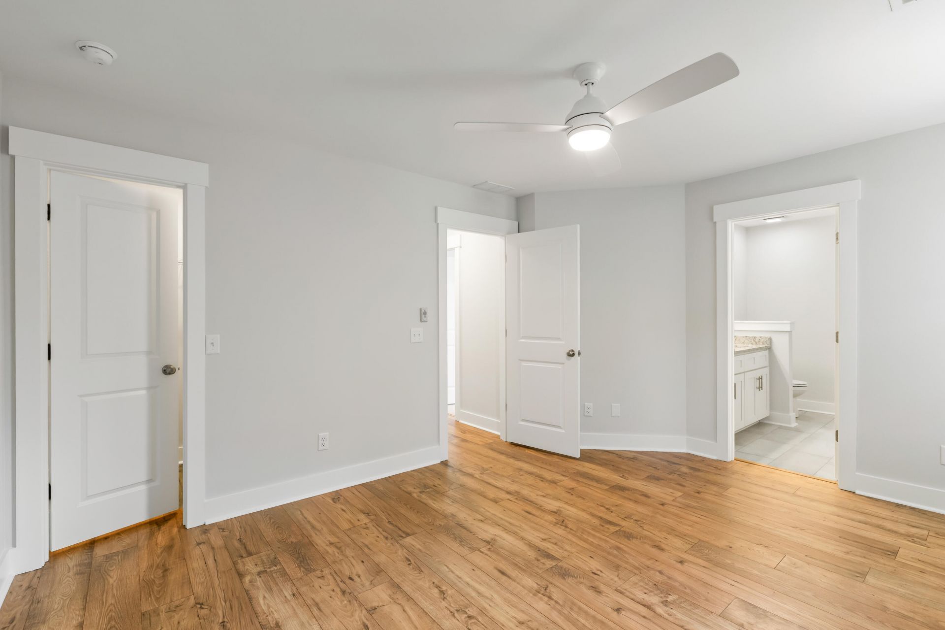 1780 Melody Lane Photo 32