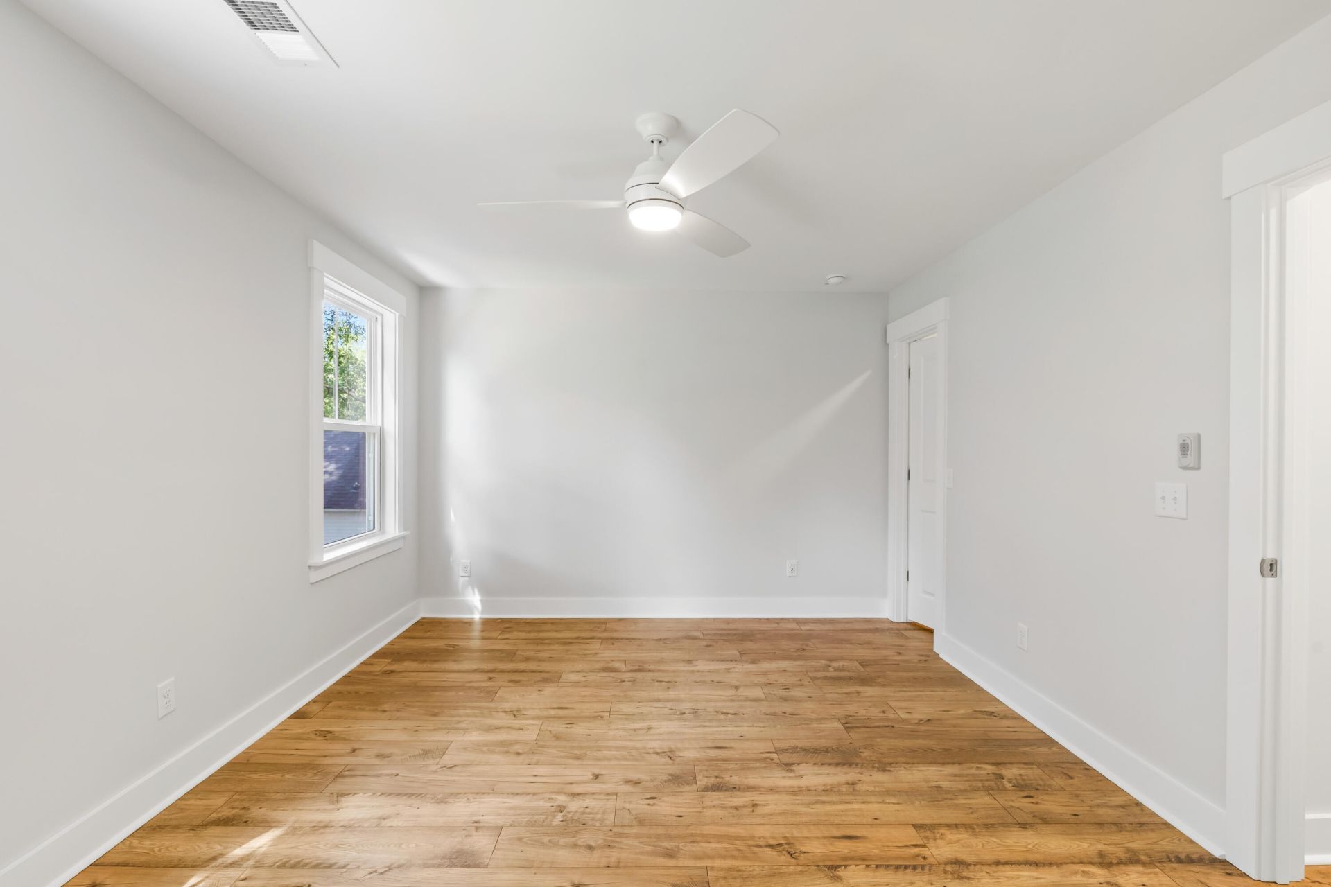 1780 Melody Lane Photo 33