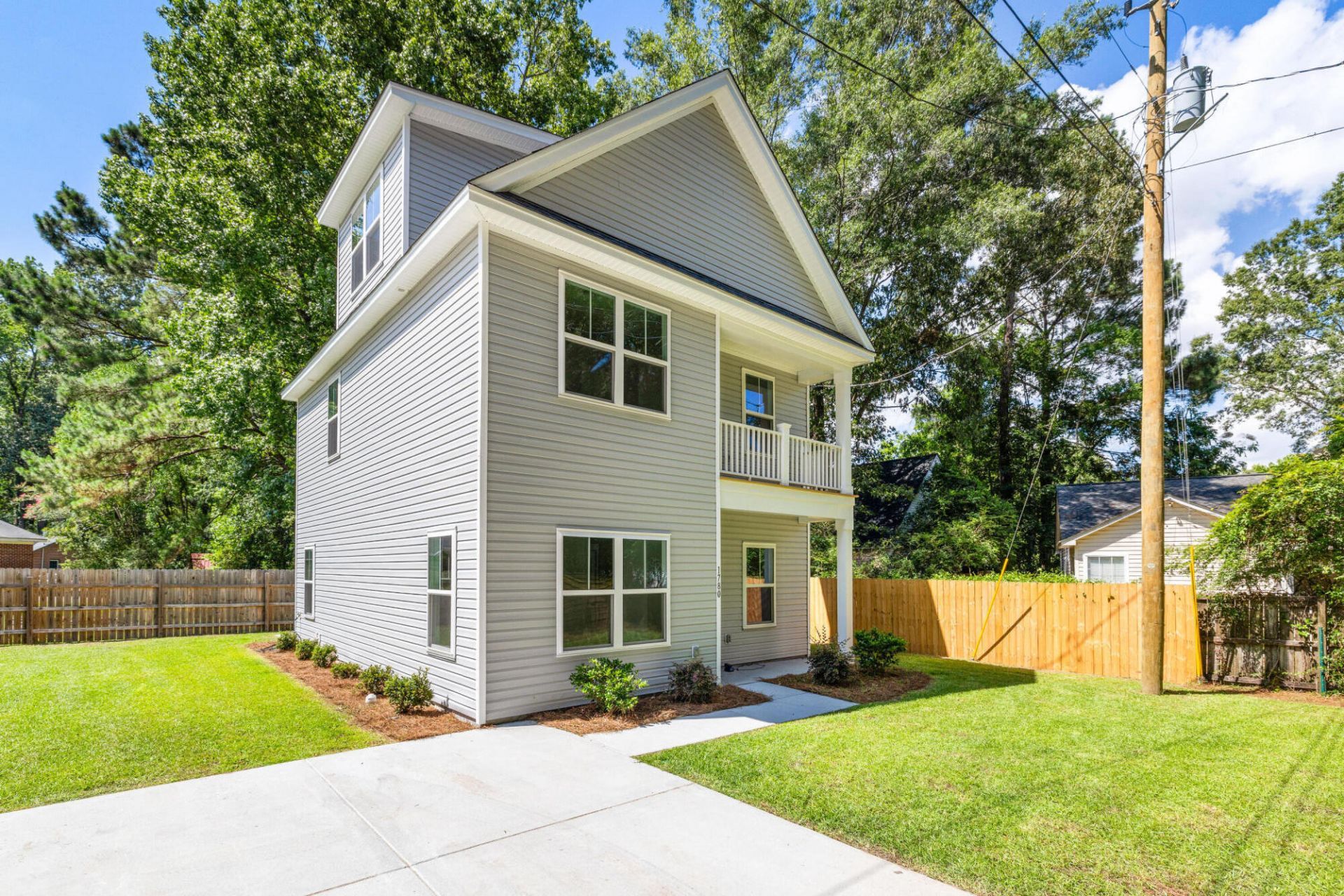 1780 Melody Lane Photo 6