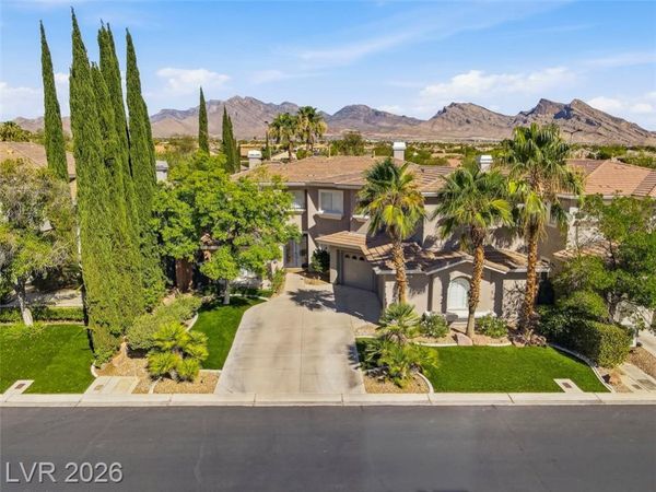 113 S Buteo Woods Lane , Las Vegas, NV 89144