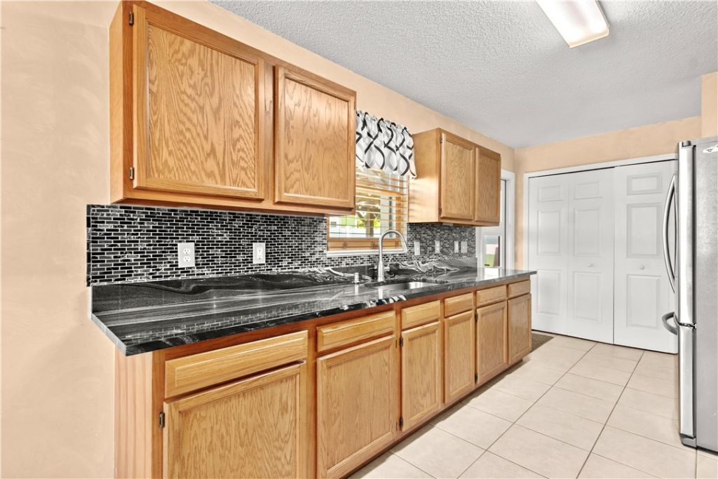 1190 12th Court Sw, Vero Beach, FL 32962 Photo