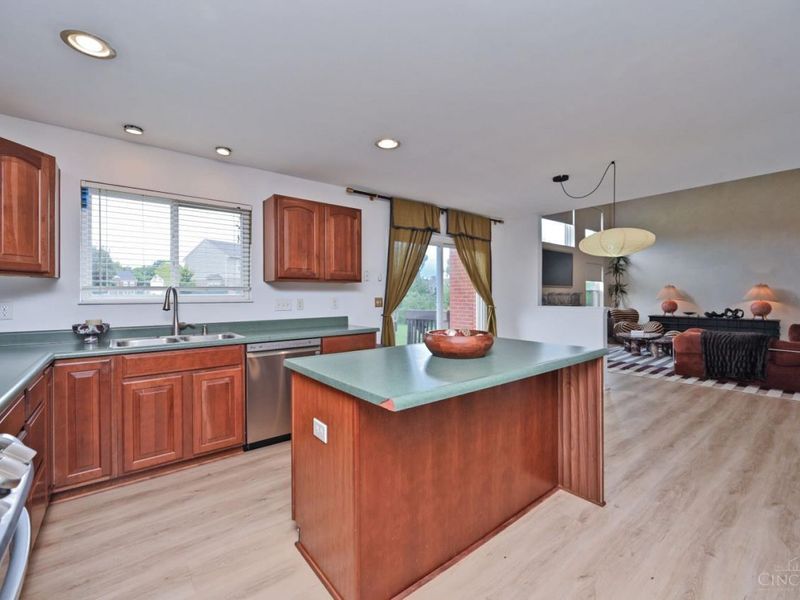 7705 Hunters Trail, Deerfield Twp., OH 45040 Photo 22