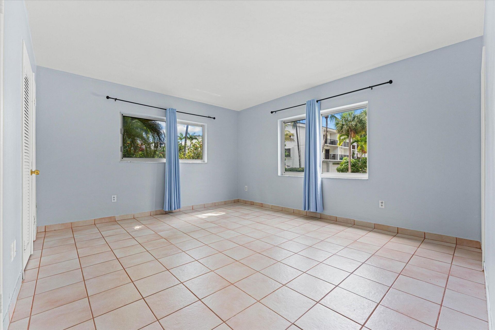 1145 101 St, Unit 1, Bay Harbor Islands, FL 33154 Photo