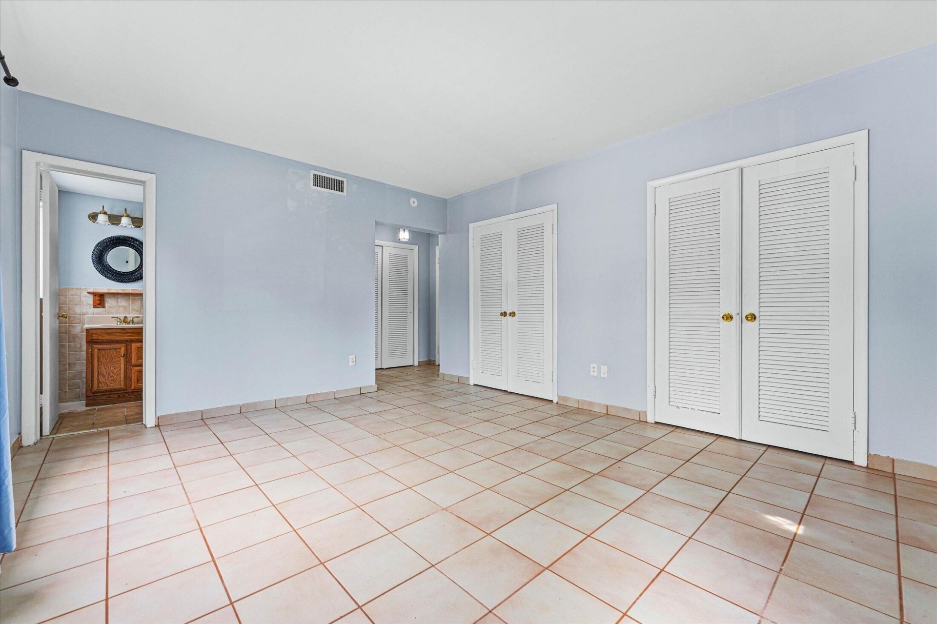 1145 101 St, Unit 1, Bay Harbor Islands, FL 33154 Photo