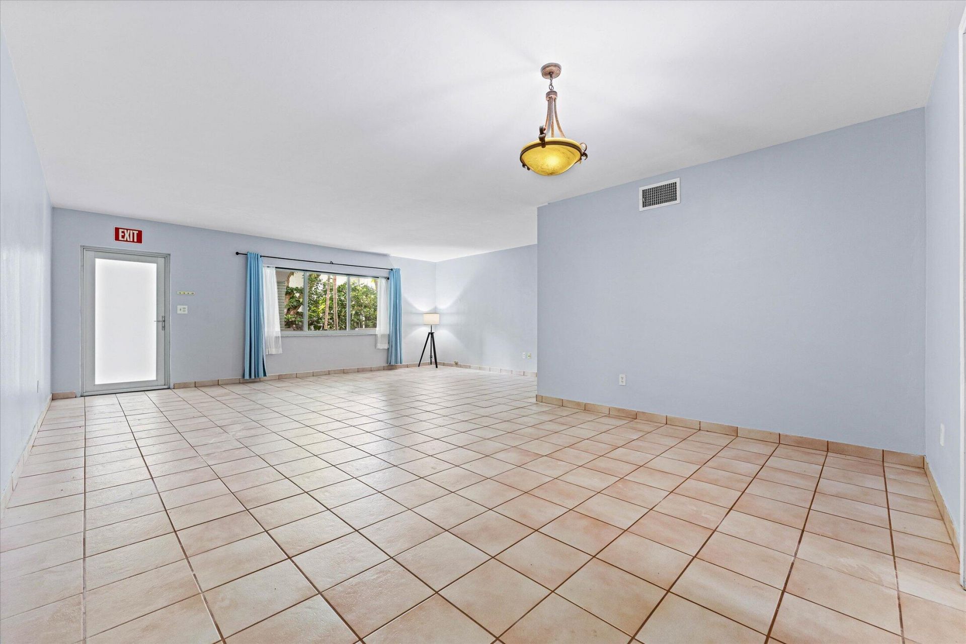 1145 101 St, Unit 1, Bay Harbor Islands, FL 33154 Photo
