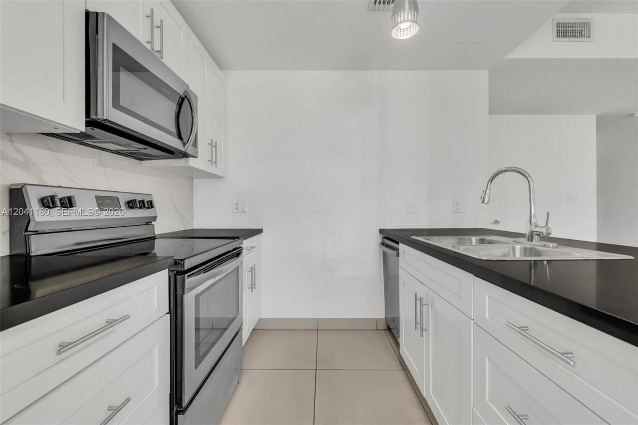 25871 SW 139th Ct , Unit 25871, Homestead, FL 33032 Photo