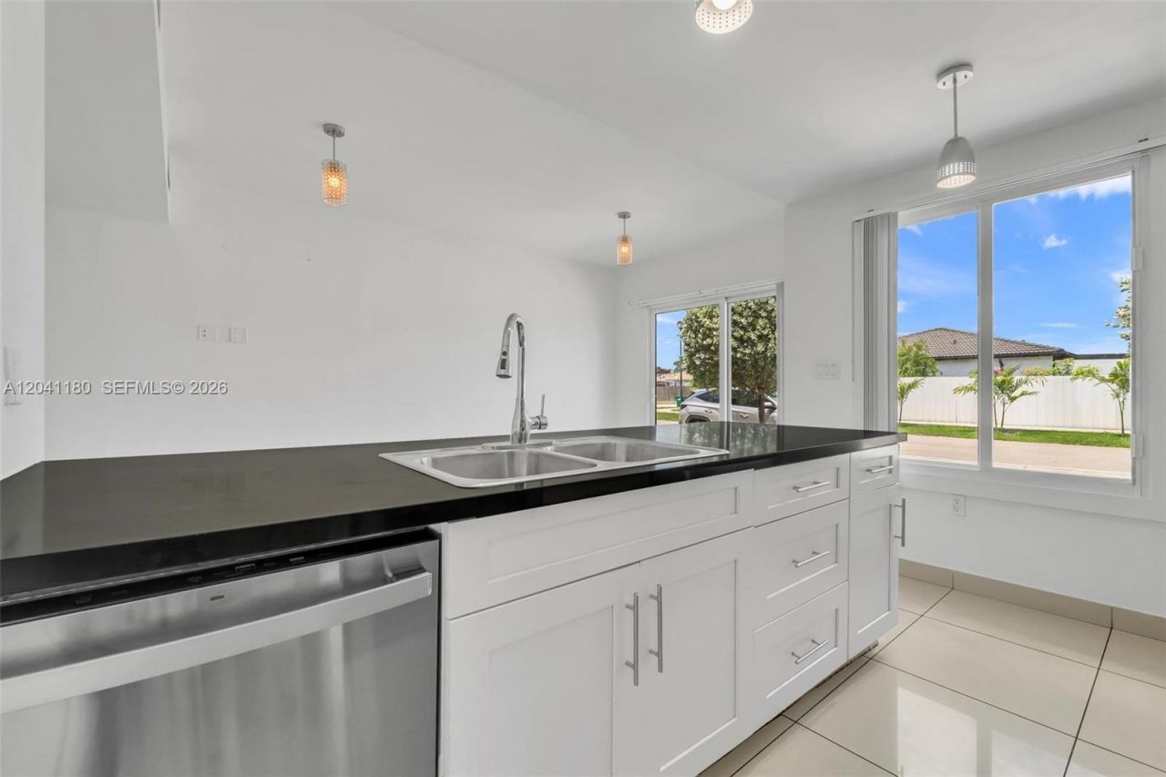 25871 SW 139th Ct , Unit 25871, Homestead, FL 33032 Photo