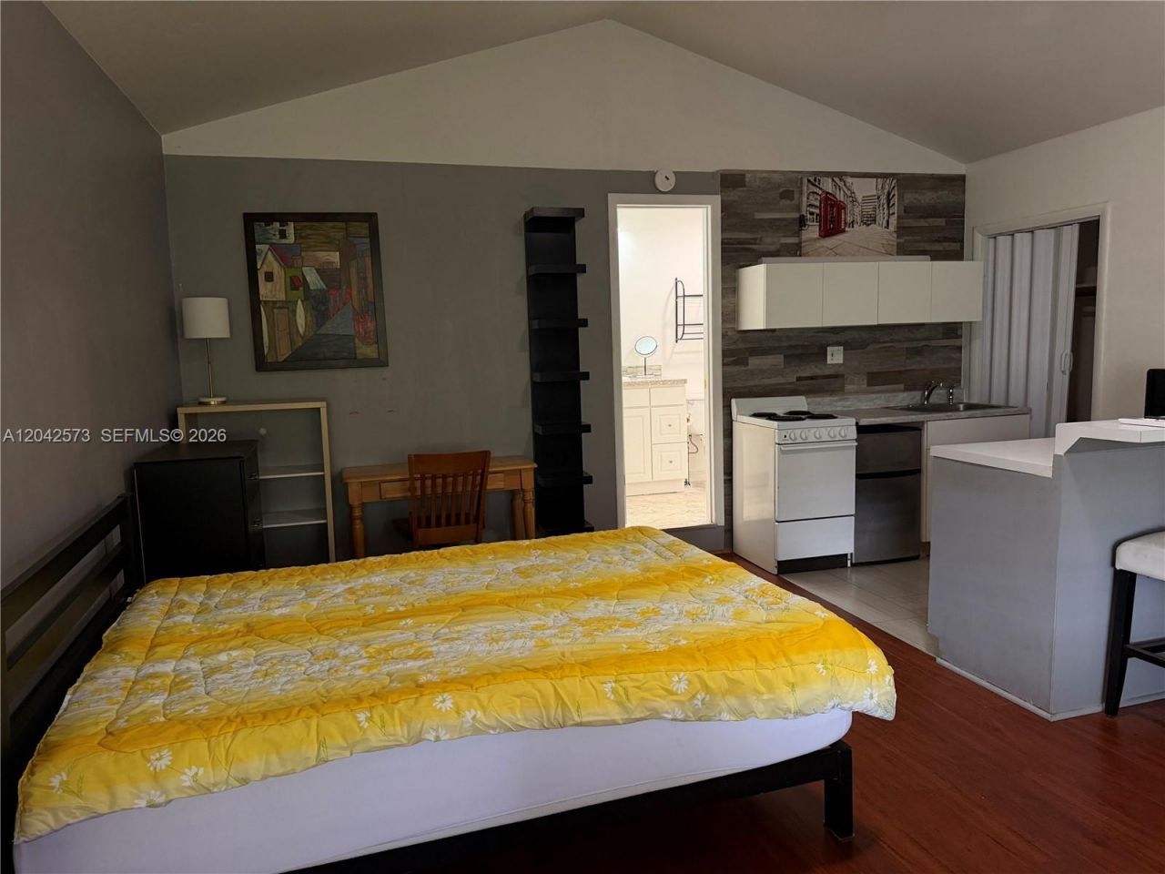 2633 NE 32nd St , Unit A, Fort Lauderdale, FL 33306 Photo