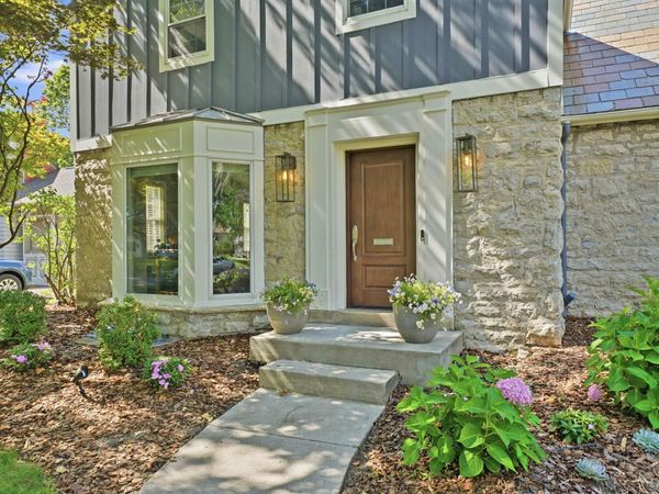 2724 Sherwood Road, Columbus, OH 43209
