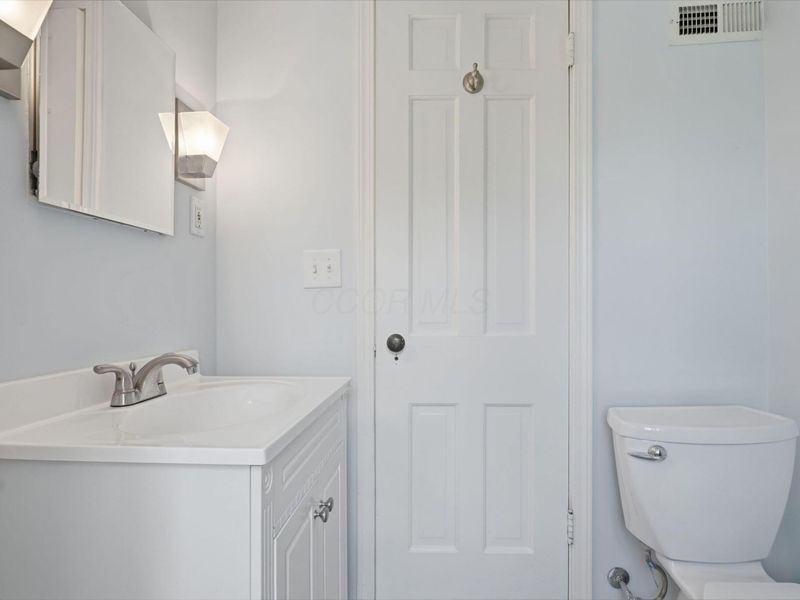 2724 Sherwood Road, Columbus, OH 43209 Photo 41