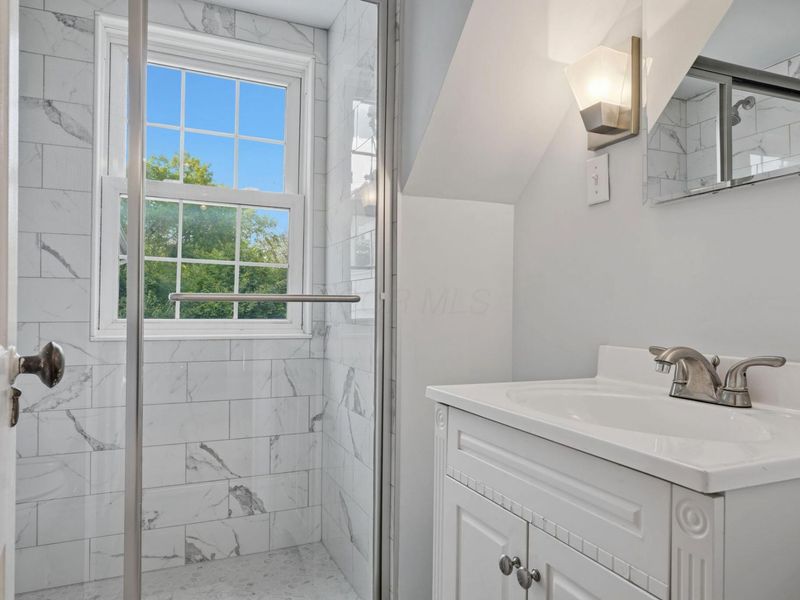 2724 Sherwood Road, Columbus, OH 43209 Photo 48