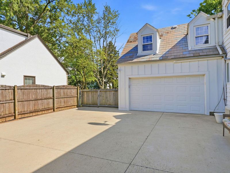 2724 Sherwood Road, Columbus, OH 43209 Photo 57