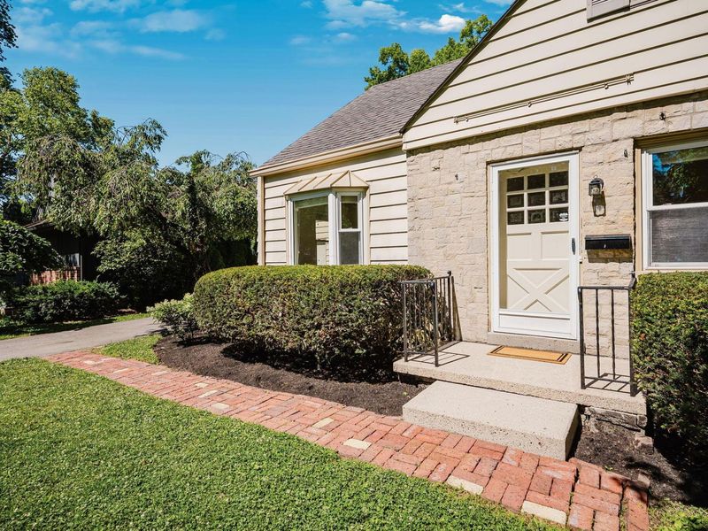 93 N Harding Road, Columbus, OH 43209 Photo 3