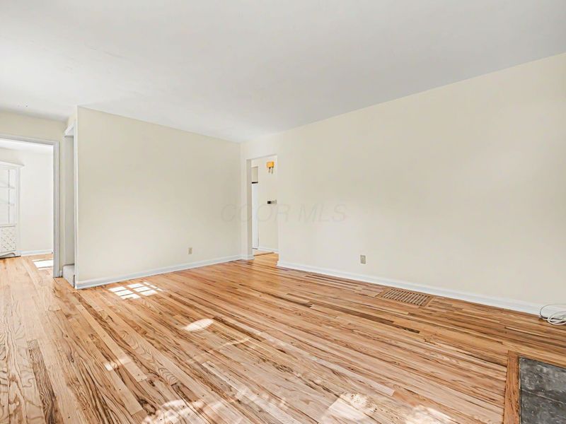 93 N Harding Road, Columbus, OH 43209 Photo 30