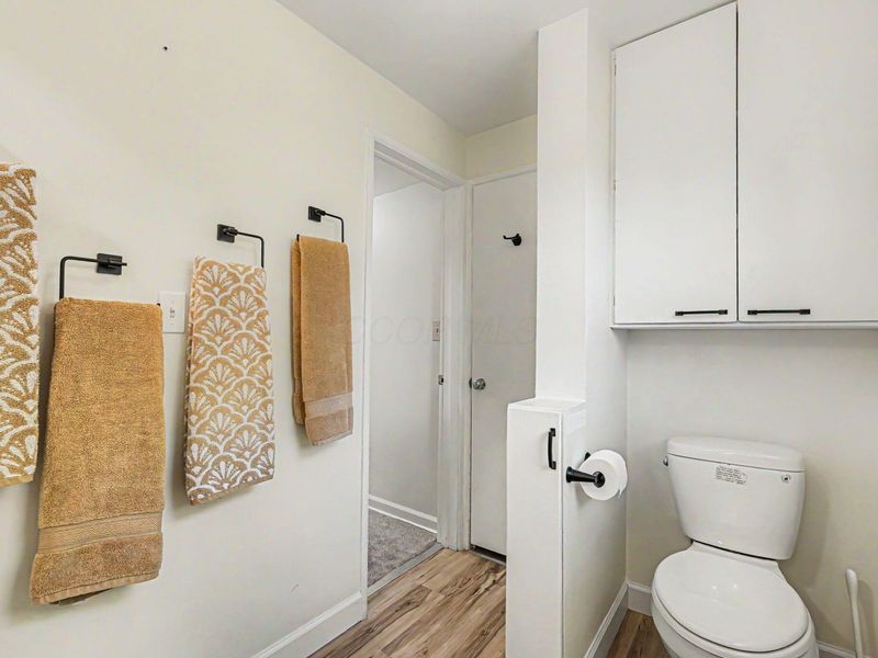 93 N Harding Road, Columbus, OH 43209 Photo 40