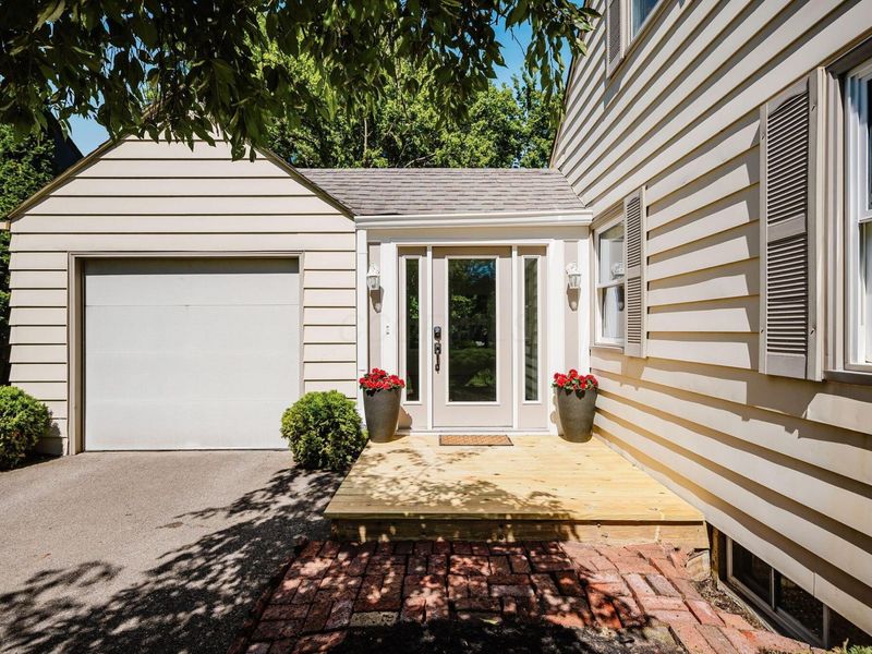 93 N Harding Road, Columbus, OH 43209 Photo 7