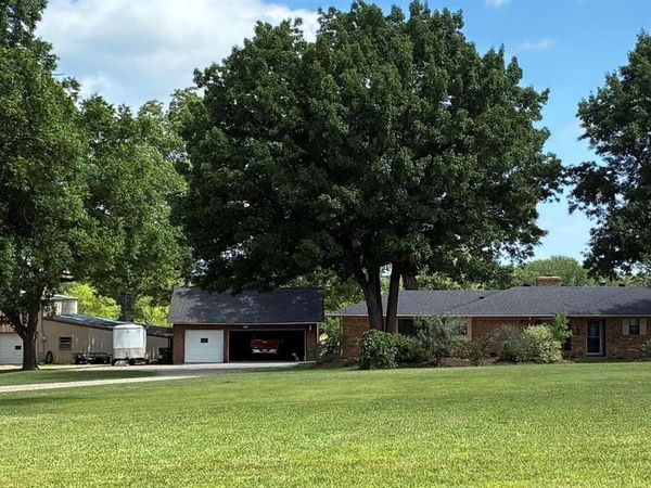 4877 Fm 84 , Denison, TX 75020