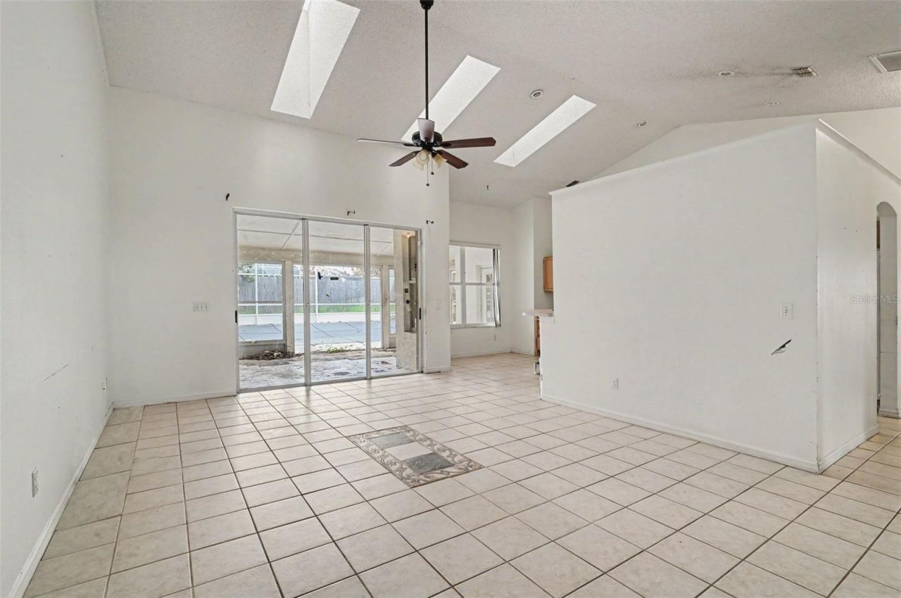 4716 Spaniel Street , Orlando, FL 32818 Photo