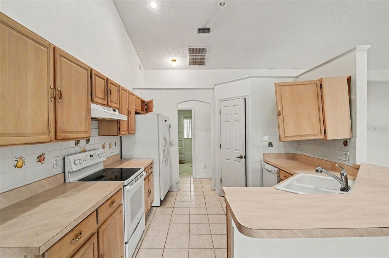 4716 Spaniel Street , Orlando, FL 32818 Photo