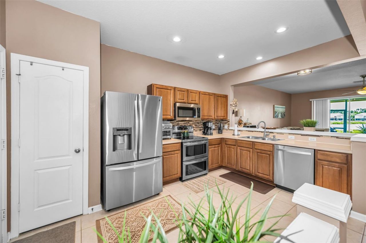 10155 Haverhill Ridge Drive , Riverview, FL 33578 Photo