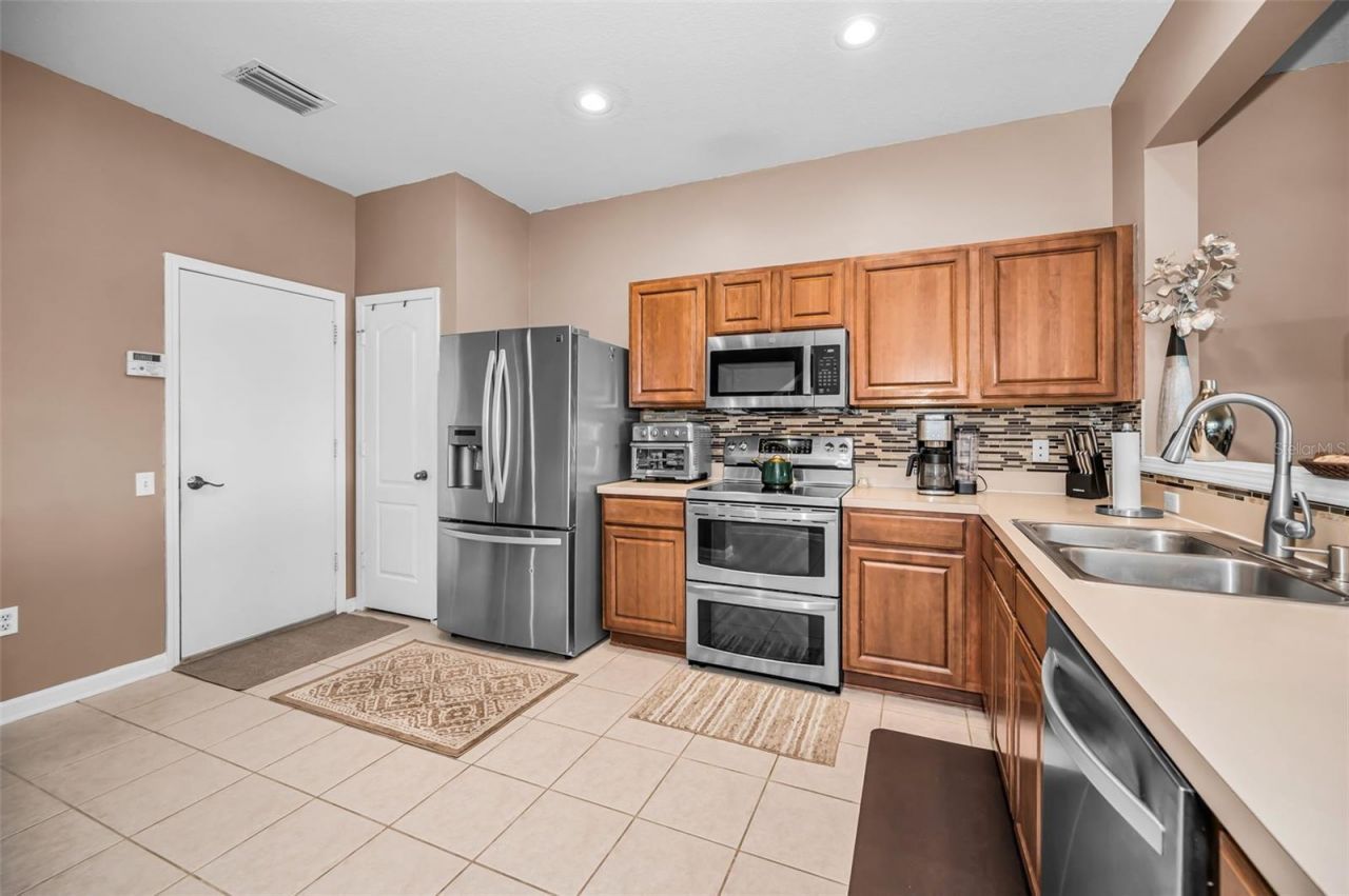 10155 Haverhill Ridge Drive , Riverview, FL 33578 Photo