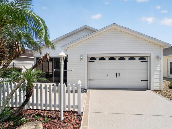 1808 ENDSLEY COURT , THE VILLAGES, FL 32162