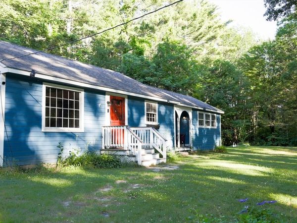 203 Wallace Hill, Townsend, MA 01469
