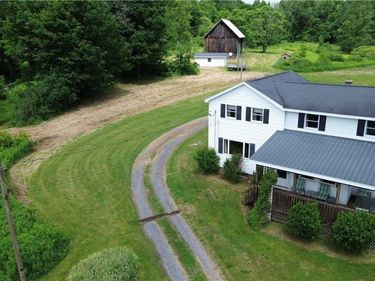 6635 Cooper Street , Westmoreland, NY 13490