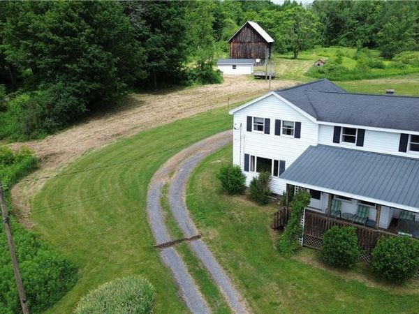 6635 Cooper Street , Westmoreland, NY 13490
