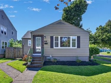128 84th Street , Niagara Falls, NY 14304