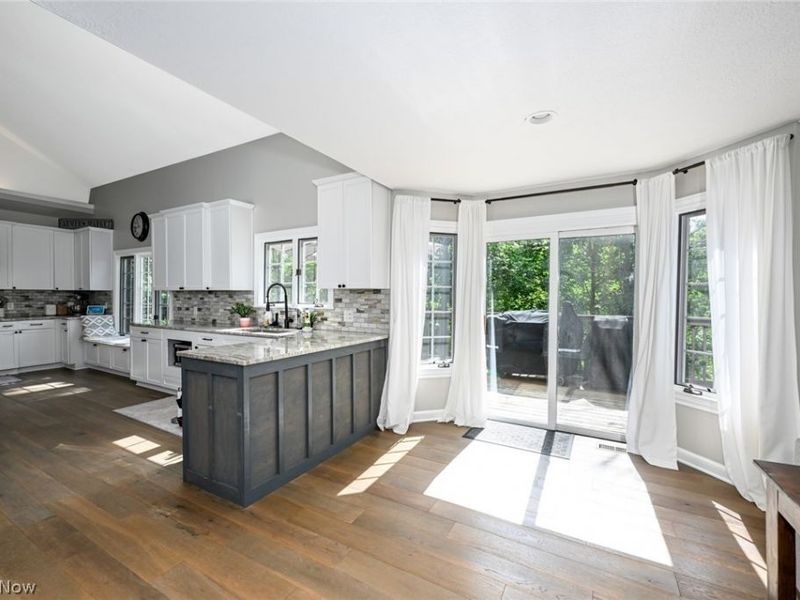 8465 Settlers Passage, Brecksville, OH 44141 Photo 19