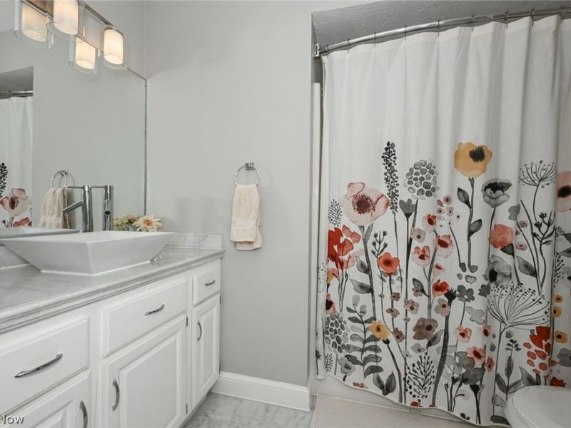 8465 Settlers Passage, Brecksville, OH 44141 Photo 33