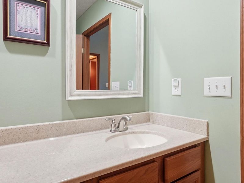 5382 Knotting Woods Drive , Westerville, OH 43081 Photo 29