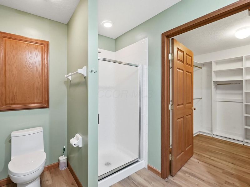5382 Knotting Woods Drive , Westerville, OH 43081 Photo 31