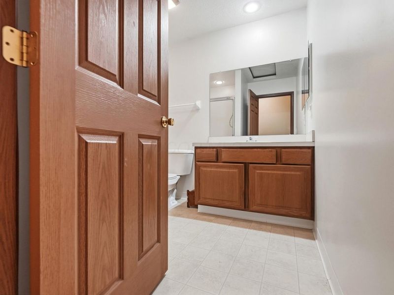 5382 Knotting Woods Drive , Westerville, OH 43081 Photo 45